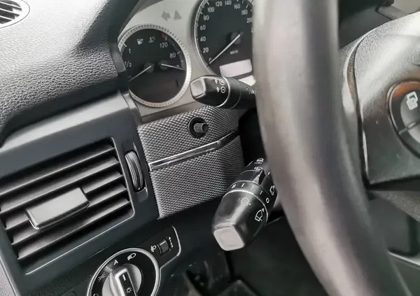 Mercedes-Benz GLK cena 48897 przebieg: 324000, rok produkcji 2011 z Miejska Górka małe 529